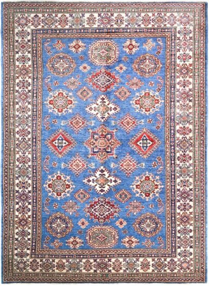 Fine Kazak 249cm x 172cm / 8ft 2in x 5ft 8in