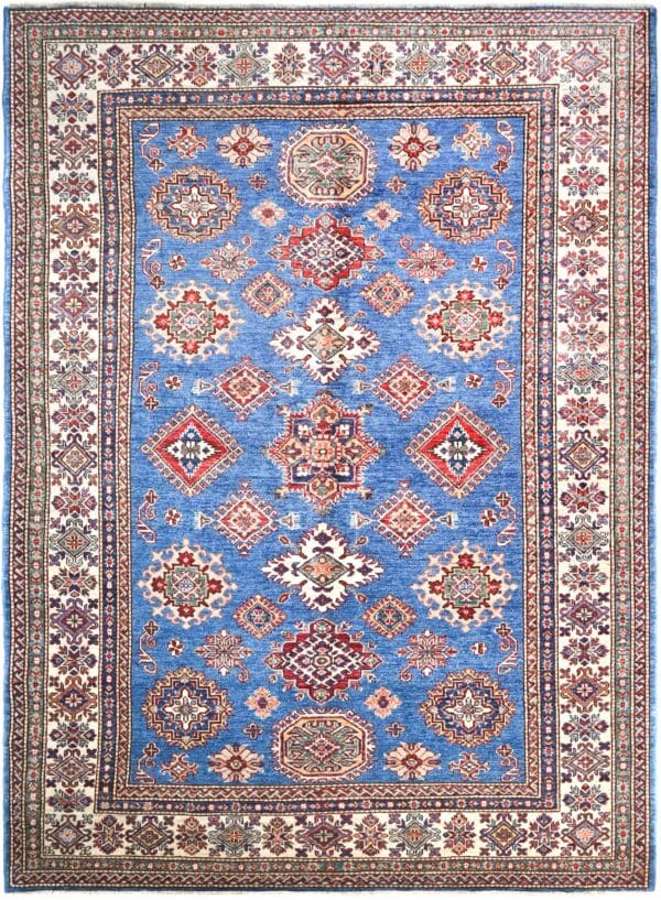 Fine Kazak 249cm x 172cm / 8ft 2in x 5ft 8in