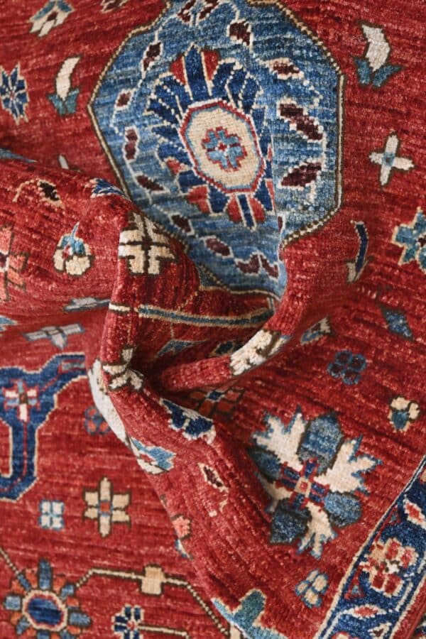 Aryana Runner 248cm x 77cm / 8ft 2in x 2ft 6in - Image 6
