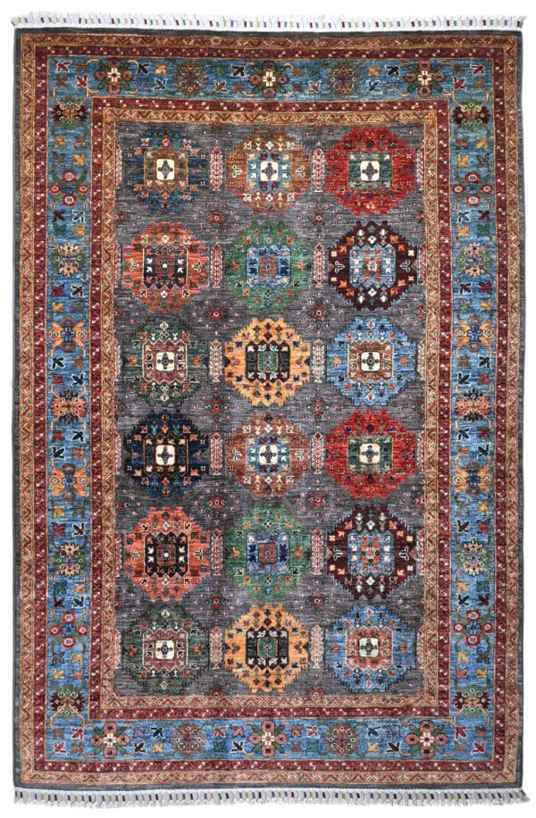 Sultani 246cm x 172cm / 8ft 1in x 5ft 8in