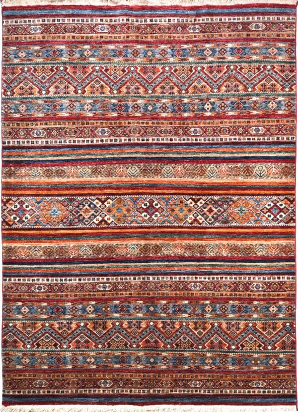Aryana Khorjeen 227cm x 167cm / 7ft 5in x 5ft 6in