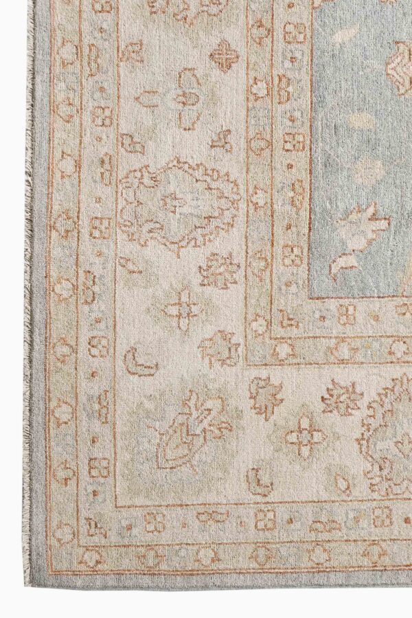 Ziegler Rug 365cm x 276cm / 12ft x 9ft 1in - Image 3