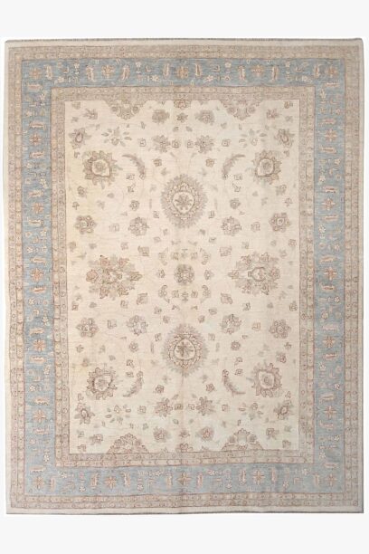 Ziegler Rug 362cm x 274cm / 11ft 10in x 9ft