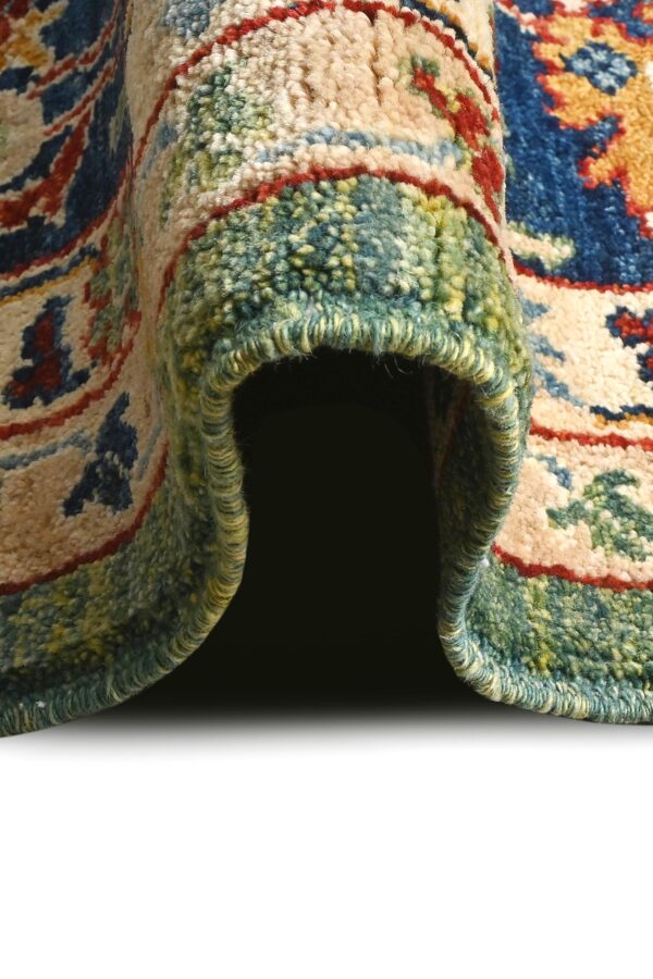 Chob Rang 299cm x 210cm / 9ft 10in x 6ft 11in - Image 4