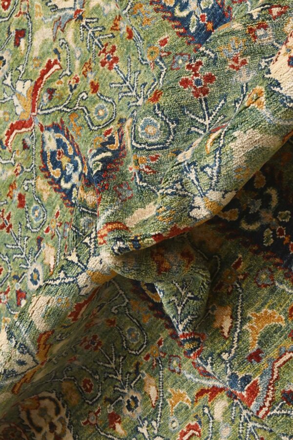 Chob Rang 299cm x 210cm / 9ft 10in x 6ft 11in - Image 5