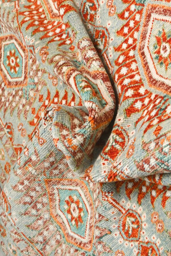 Abshar 243cm x 173cm / 8ft x 5ft 8in - Image 5