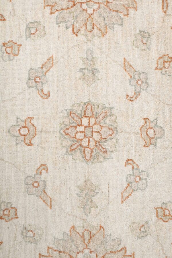 Ziegler Rug 293cm x 291cm / 9ft 7in x 9ft 6in - Image 3