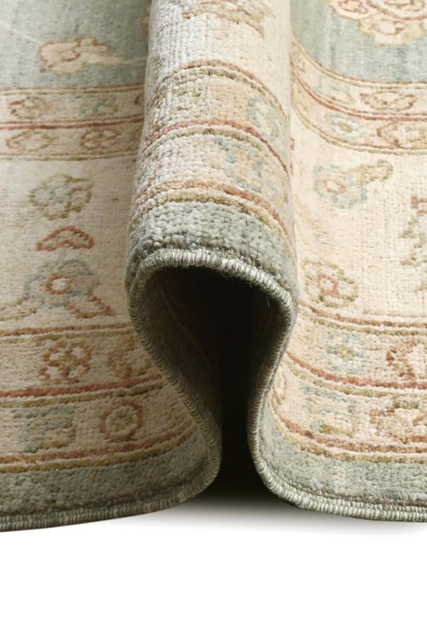 Ziegler Rug 297cm x 246cm / 9ft 9in x 8ft 1in - Image 4
