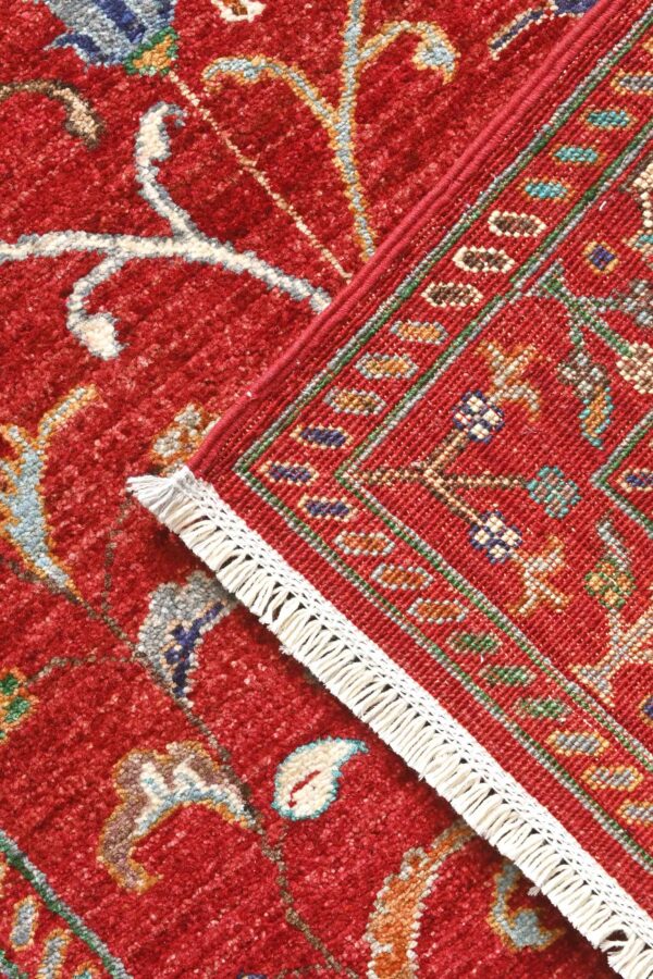 Sultani Runner 246cm x 83cm / 8ft 1in x 2ft 9in - Image 6